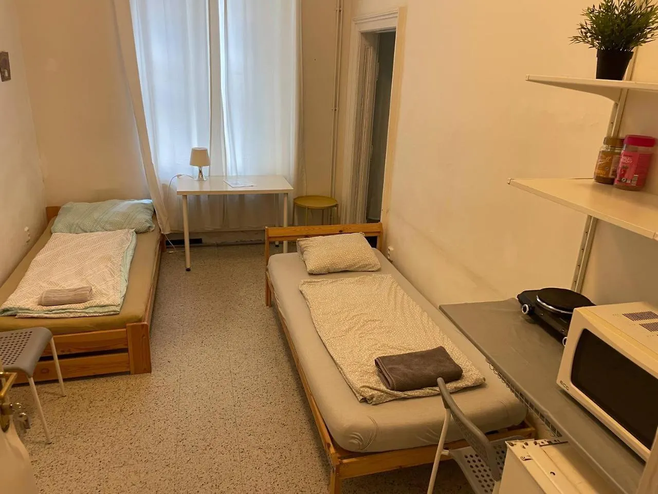 Hostel Rooms Veveri - Uvoz, 10 Min Pesky Do Centru Brno