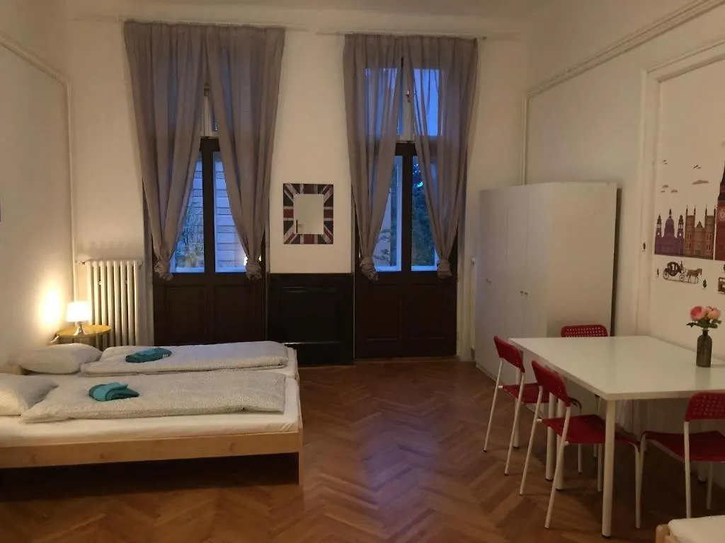 Rooms Veveri - Uvoz, 10 Min Pesky Do Centru Brno Czech Republic
