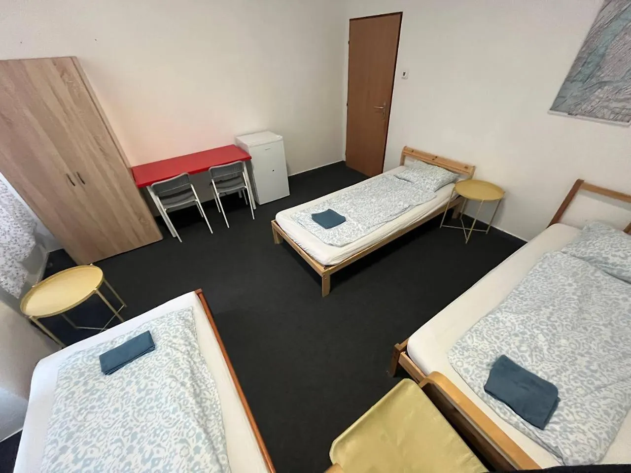 Hostel Rooms Veveri - Uvoz, 10 Min Peski Do Centru Brno