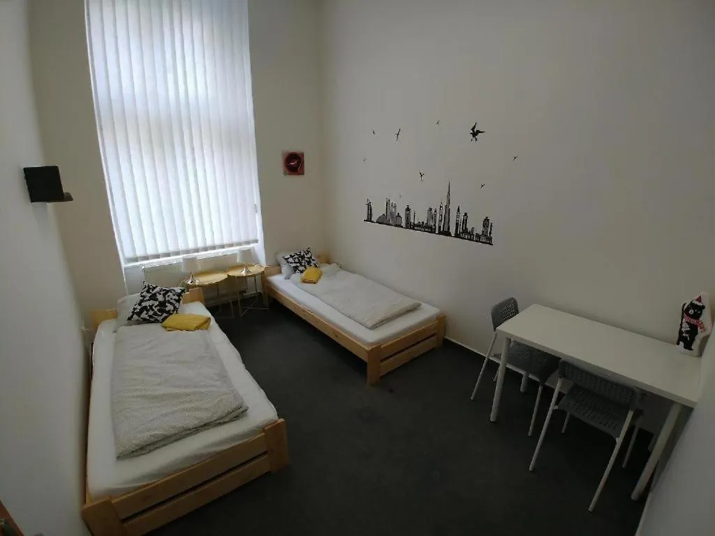 Rooms Veveri - Uvoz, 10 Min Peski Do Centru contacts
